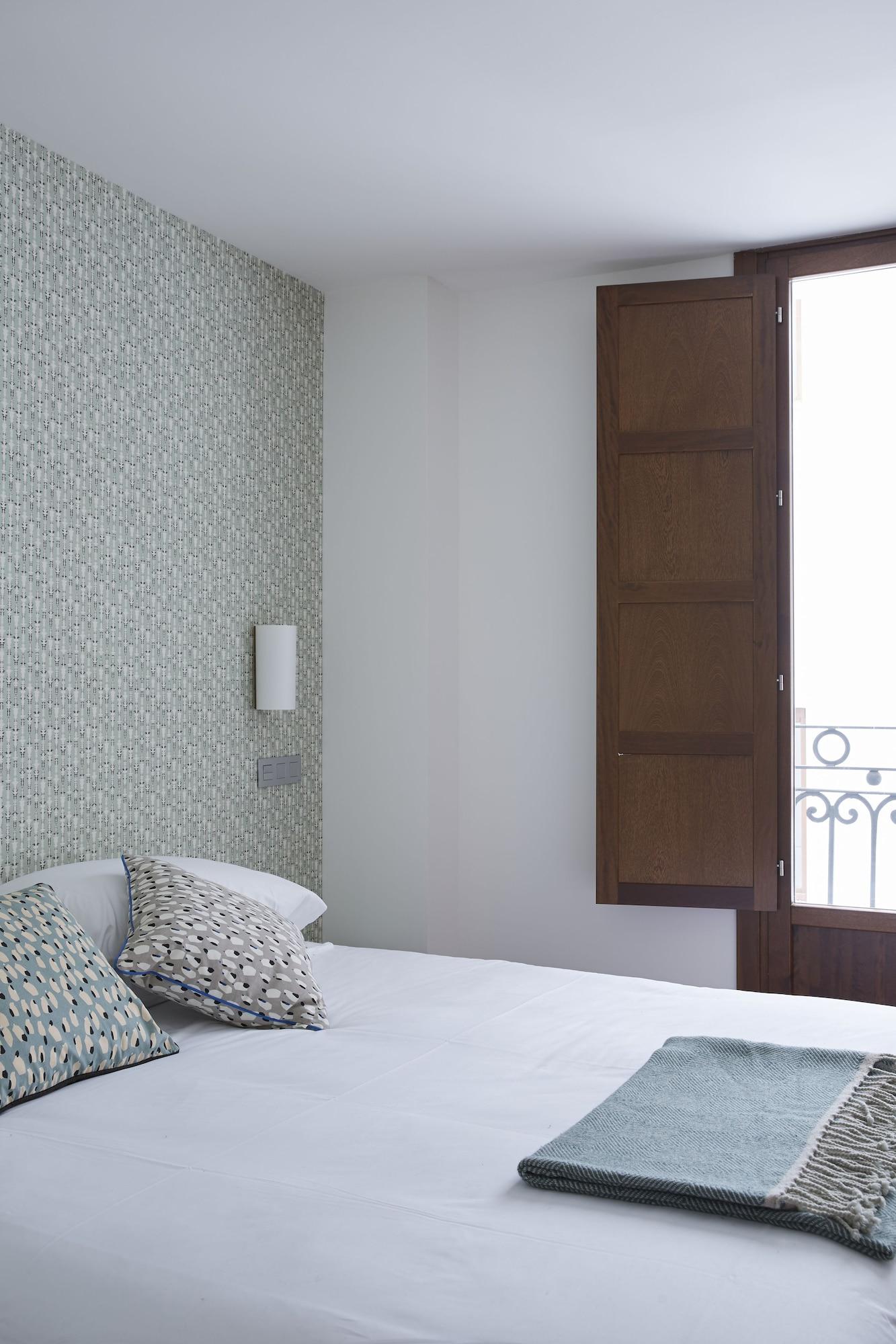 60 Balconies Design Apartment Мадрид Екстериор снимка