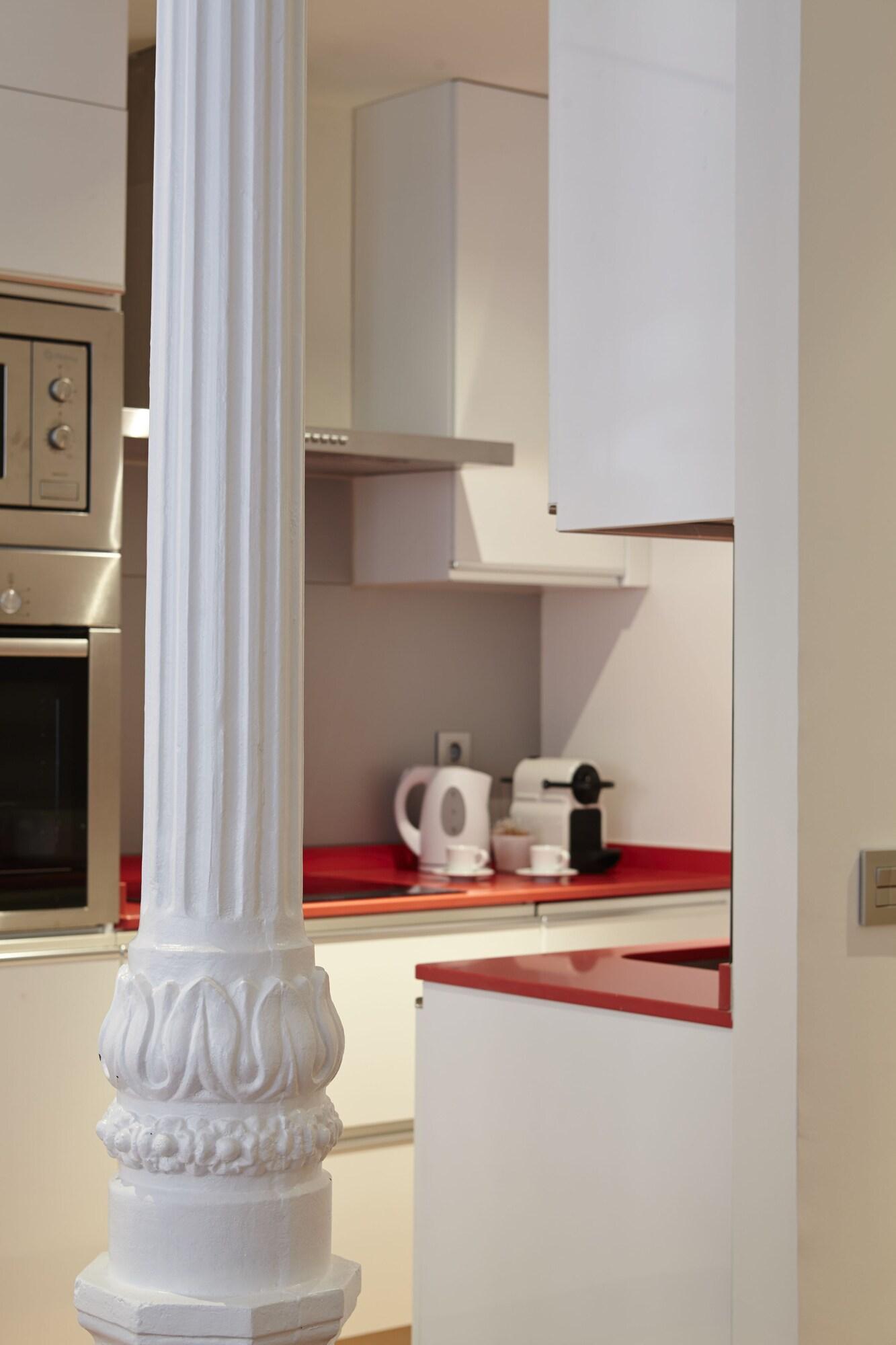 60 Balconies Design Apartment Мадрид Екстериор снимка