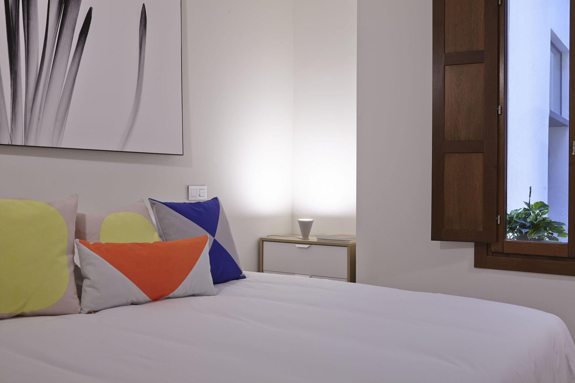 60 Balconies Design Apartment Мадрид Екстериор снимка